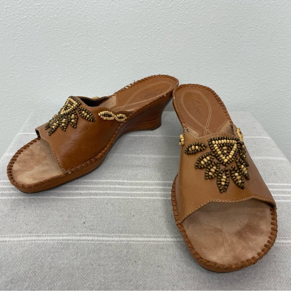 Clarks Artisan Empress Beaded Leather Wedge Sandals | Tan | Size 8 - Picture 2 of 12